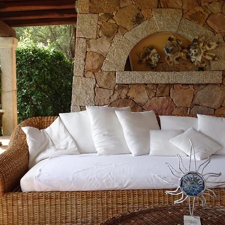 Babsy Con Piscina Privata San Teodoro (Sardinia)